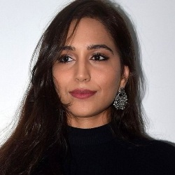 Actress zoya hussain