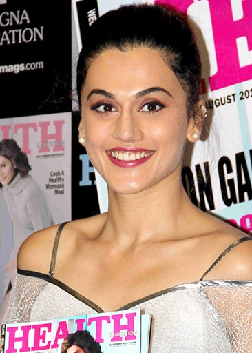 Taapsee Pannu Looop Lapeta Movie