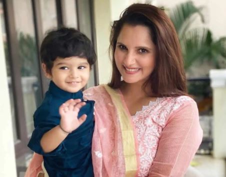 Sania Mirza with son
