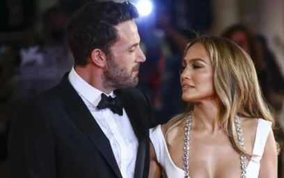 Ben Affleck with Jennifer Lopez