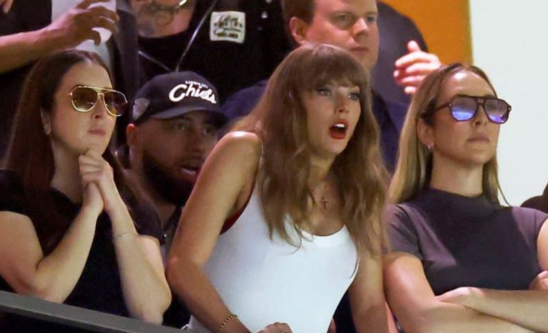 Taylor Swift Reaction