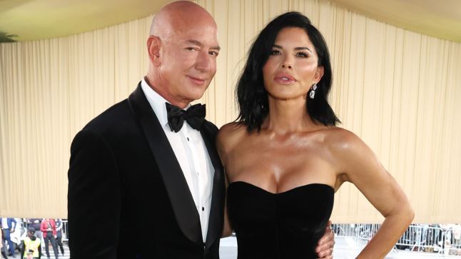 Jeff Bezos and Lauren Sanchez's relationship reality